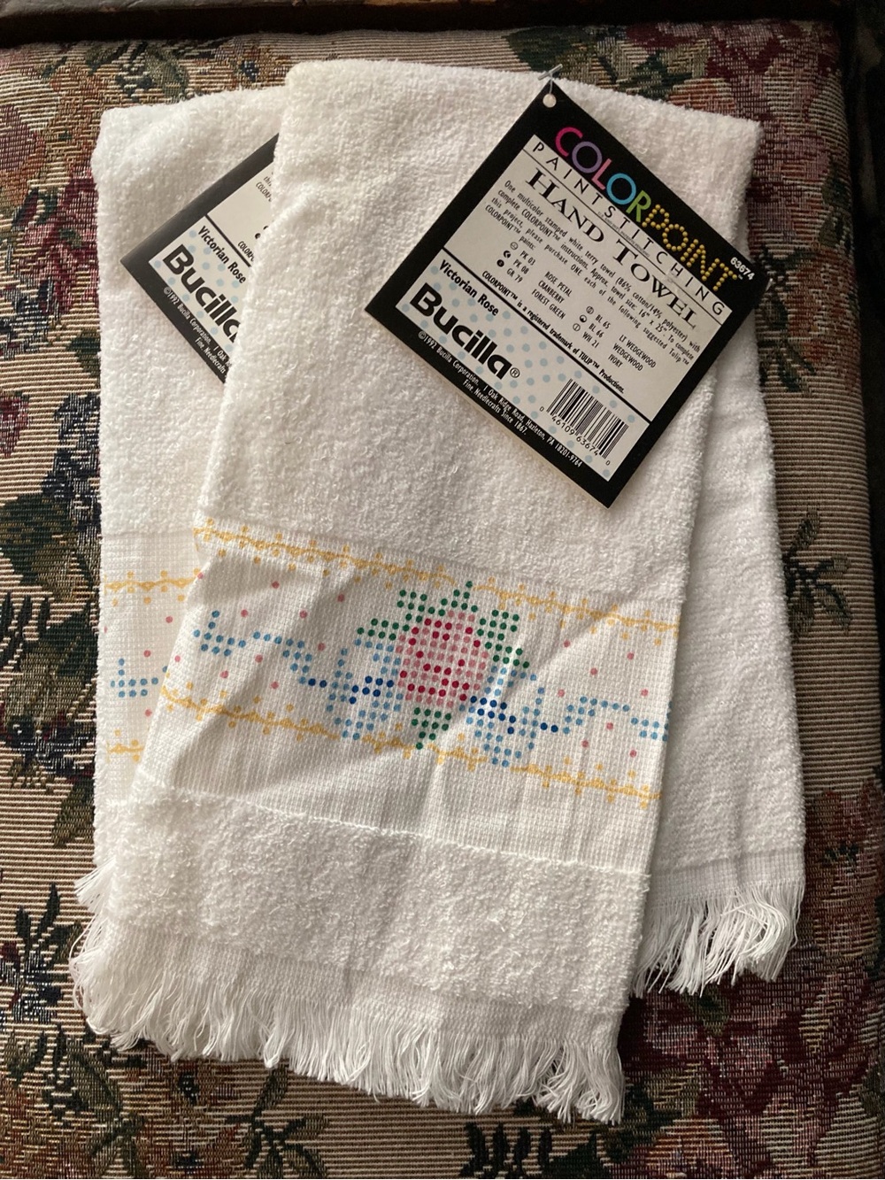 Bucilla ColorPoint Paintstitching Hand Towels